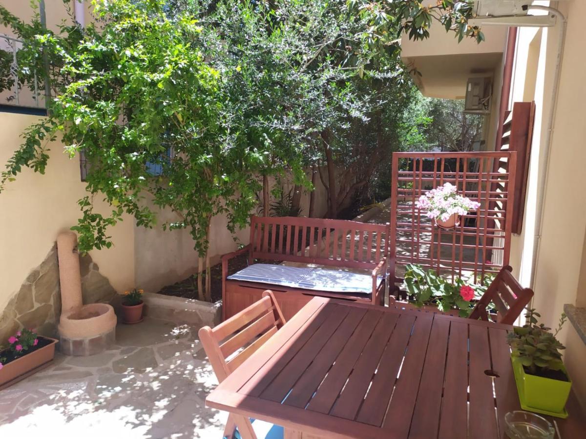 A 50 Mt Dal Mare Apartment